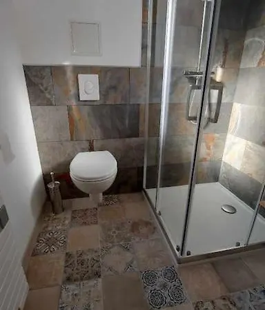 Mister Hinster - Studio Tout Confort Centre Ville Nogent-Le-Rotrou - 1E Etage Buitenkant foto