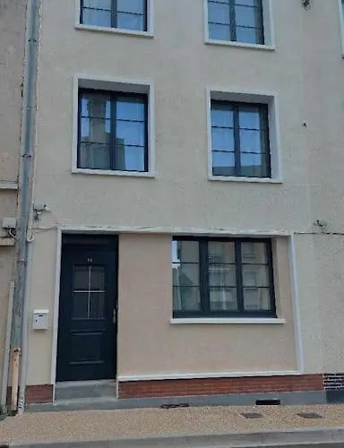 Mister Hinster - Studio Tout Confort Centre Ville Nogent-Le-Rotrou - 1E Etage